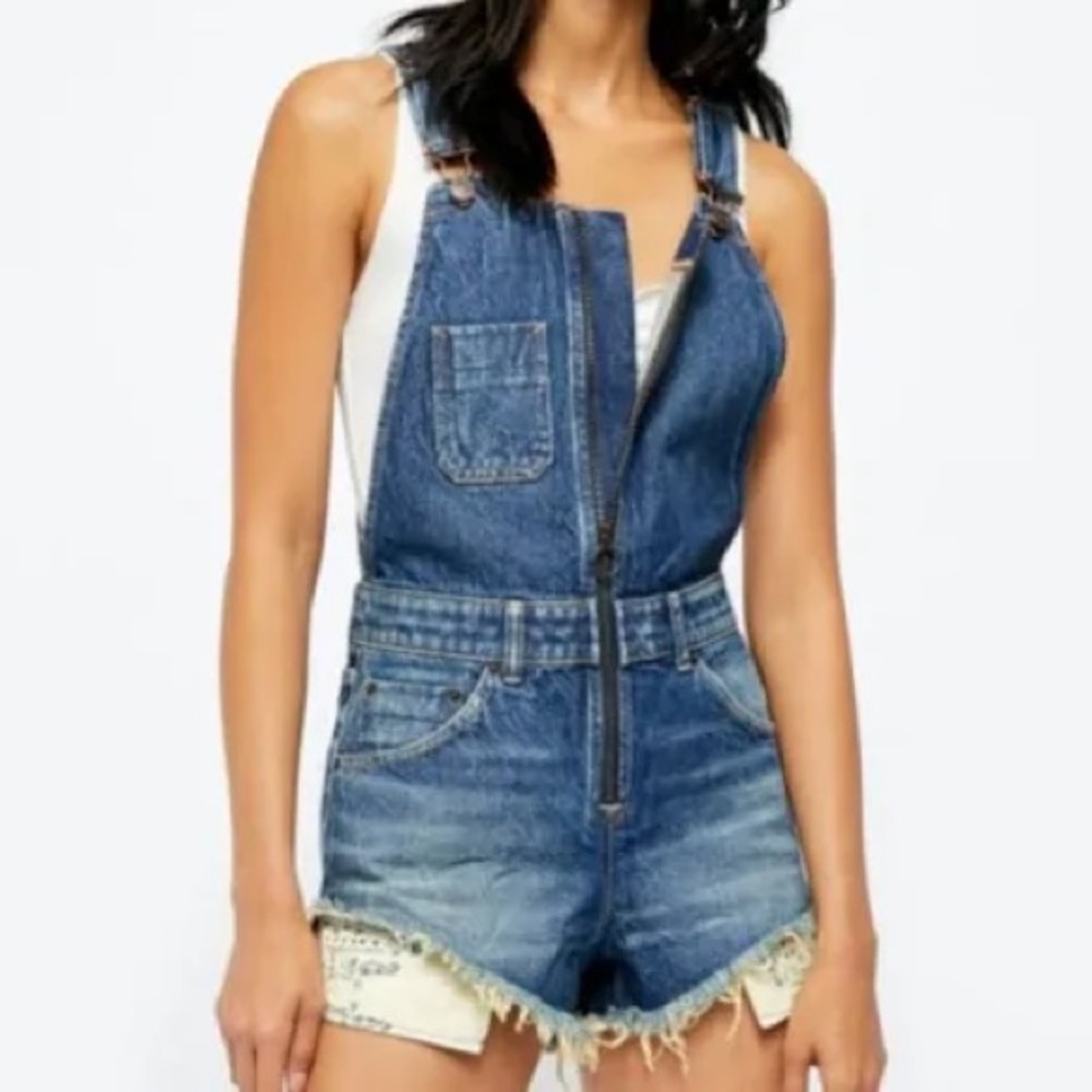 NWOT WE THE FREE BY FREE PEOPLE Sunkissed Short Overalls - SIZE 2